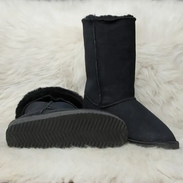 удобни черни ботуши от агнешка кожа от милвена | Milvena | Милвена - Български кожени изделия от агнешка кожа черни ботуши от агнешка кожа