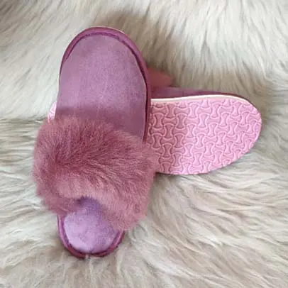 Нежни и топли детски чехли на супер цена от Милвена | Milvena | Милвена - Български кожени изделия от агнешка кожа Детски чехли модел 2150 лилави