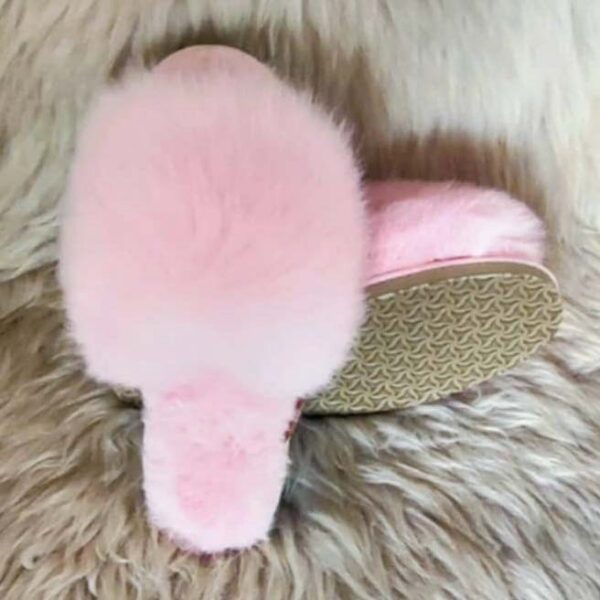 Messenger_creation_D5F7378D-A446-4389-A5AD-C2EBFD84C9D5~2 | Milvena | Милвена - Български кожени изделия от агнешка кожа