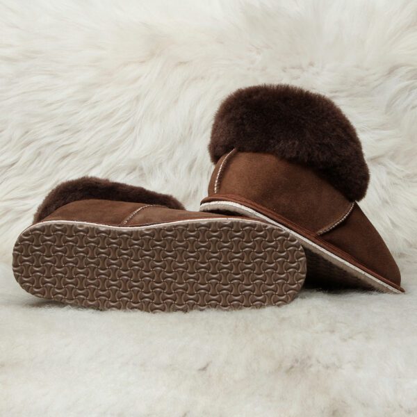 уникални пантофи дамски от естествена кожа | Milvena | Милвена - Български кожени изделия от агнешка кожа дамски тъмно кафяви пантофи