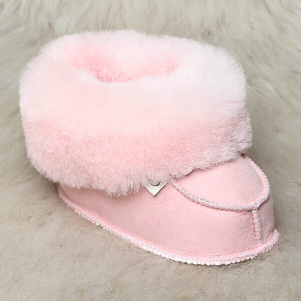 кожена бебешка буйка