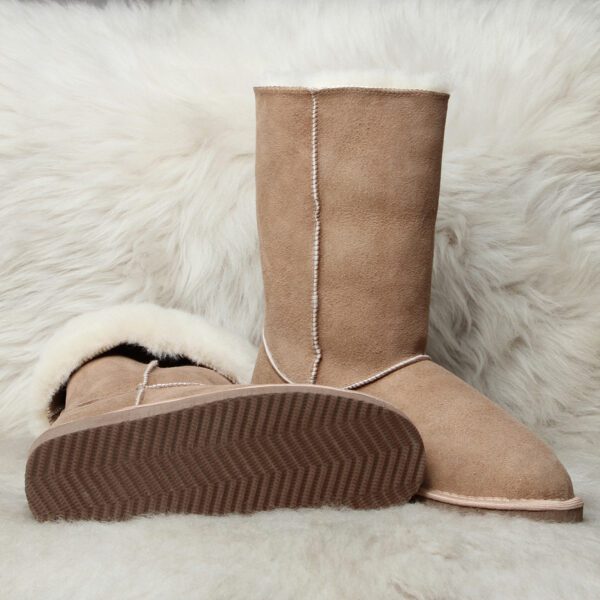 бежави кожени ботуши от овча кожа, кожени ботуши милвена | Milvena | Милвена - Български кожени изделия от агнешка кожа бежави кожени ботуши от агнешка кожа