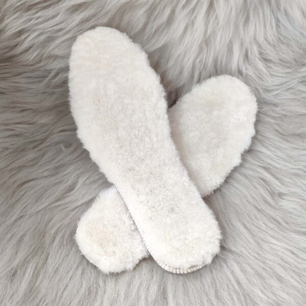 Стелки бели дамски, стелки от агнешка кожа | Milvena | Милвена - Български кожени изделия от агнешка кожа бели кожени стелки от агнешка кожа