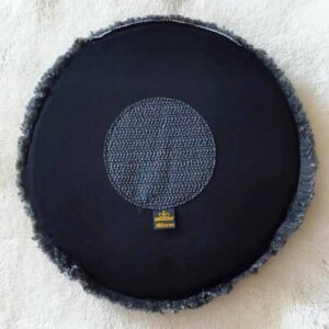 Възглавница от цяла агнешка кожа кръг сива