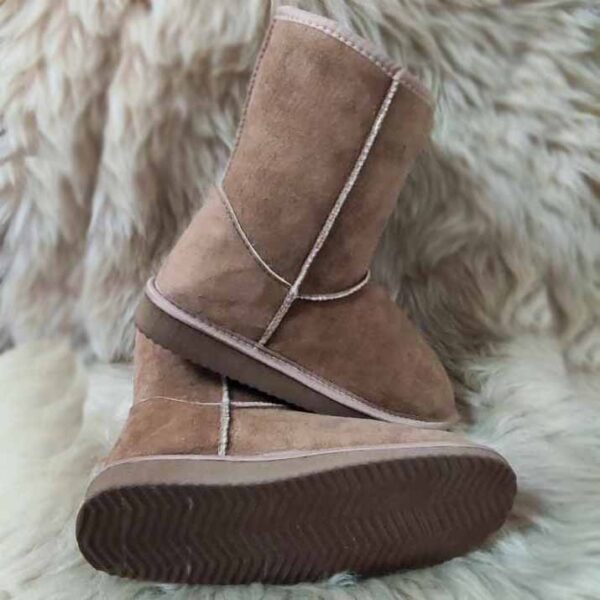 Дамски ботуши от агнешка кожа | Milvena | Милвена - Български кожени изделия от агнешка кожа Дамски ботуши модел 3403.1 светло кафяви