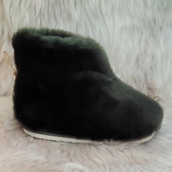 Messenger_creation_5B2EAD08-6B64-4477-9CDF-50BC3A3BFB41 | Milvena | Милвена - Български кожени изделия от агнешка кожа