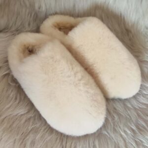 Messenger_creation_453C0010-B752-417A-8959-41787BD9C4FA | Milvena | Милвена - Български кожени изделия от агнешка кожа