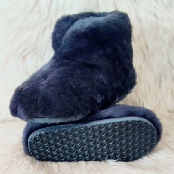 Messenger_creation_00F8E9BC-8590-4998-8EF4-A70E14434741 | Milvena | Милвена - Български кожени изделия от агнешка кожа