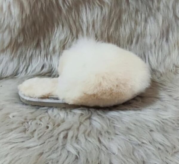 Messenger_creation_F4EB5A63-CE1F-4C38-B4BE-421362FC9F16 | Milvena | Милвена - Български кожени изделия от агнешка кожа